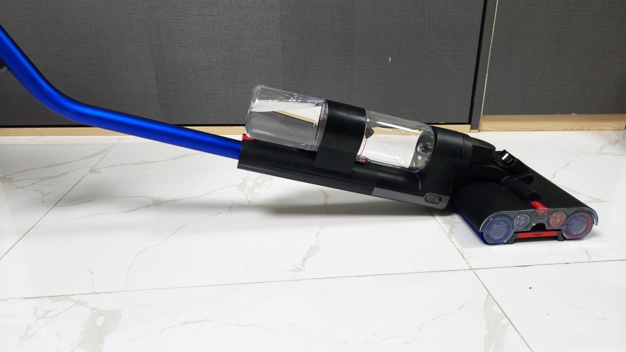 戴森 WashG1 洗地机抢先体验：无吸力，依然带来持久高效清洁体验