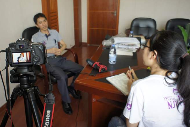 “全新蔚来ES8开创智能生活处理方案，更享受海底捞式贴心服务”